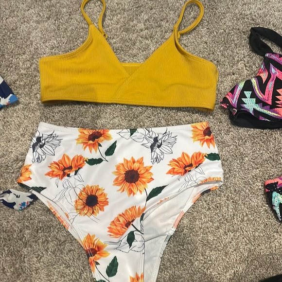 SHEIN swimsuit - Picture 1 of 3